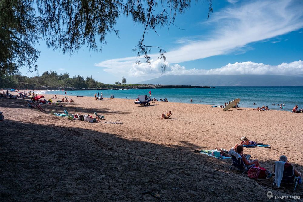 La grande plage de DT Fleming Beach un week-end.