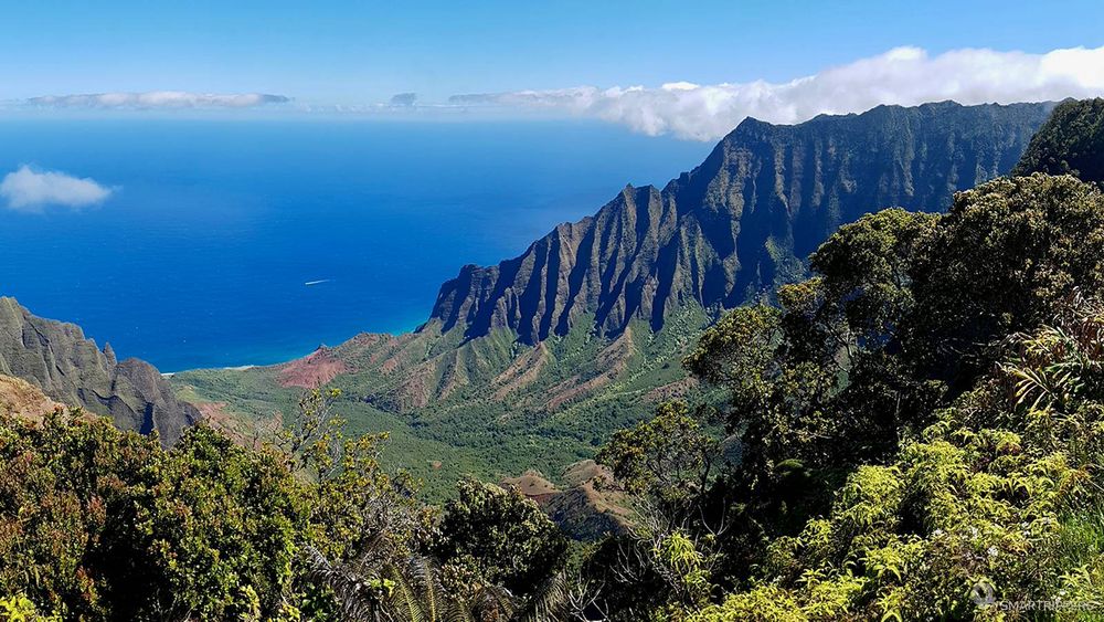Vue sur les crêtes de la Napali Coast depuis le Kalalau Lookout.