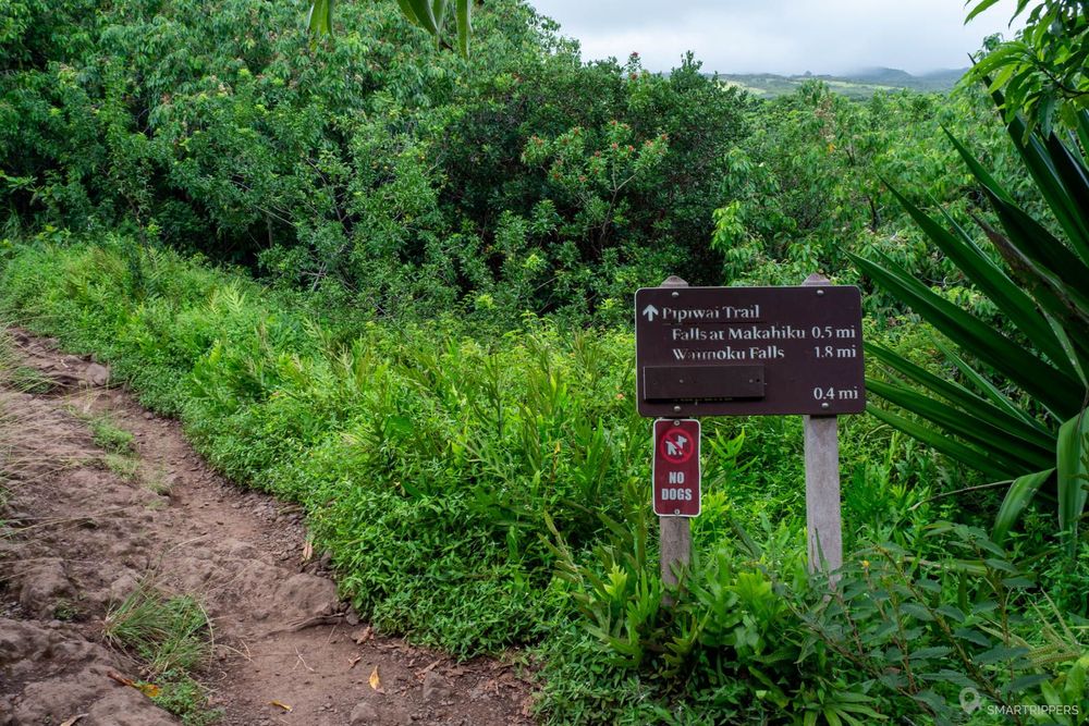 Panneau annonçant le début du Pipiwai Trail