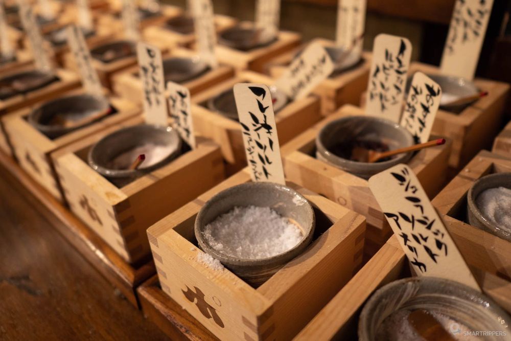Ate - miso and salts to enhance the taste of sake.