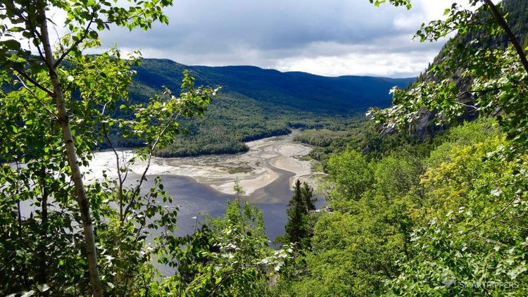 Walking on Cap Trinité: The Statue Trail - Smartrippers