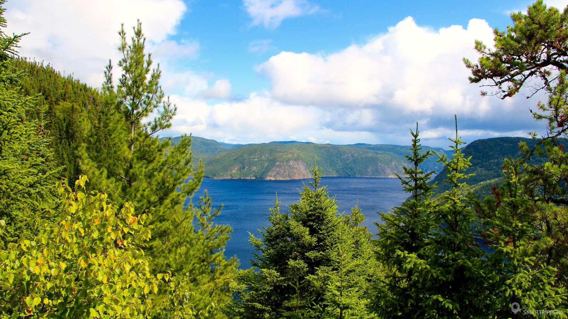 Walking on Cap Trinité: The Statue Trail - Smartrippers